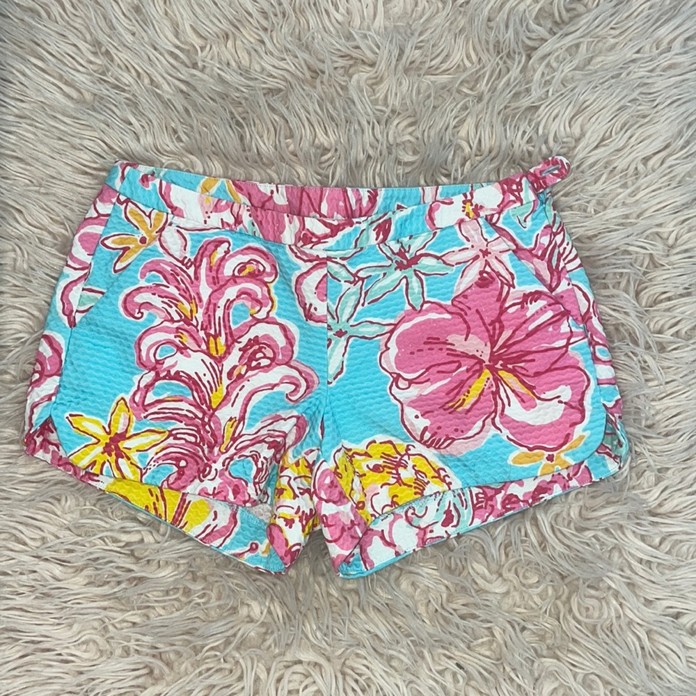 lily Pulitzer adie shorts!